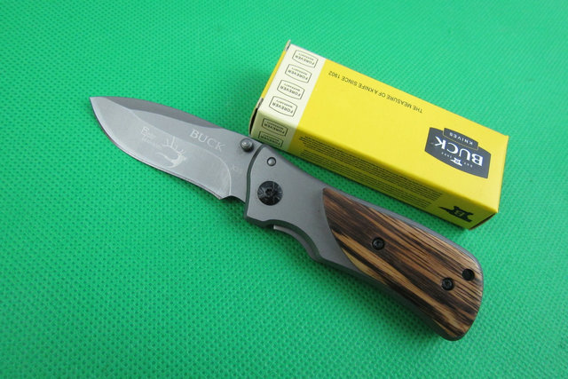 Buck. X35 Folding Knife UD402001